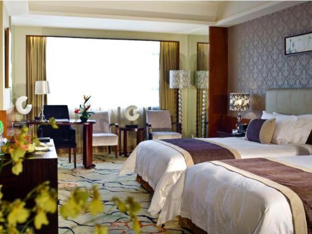 Eurasia International Hotel Dongguan  Dış mekan fotoğraf
