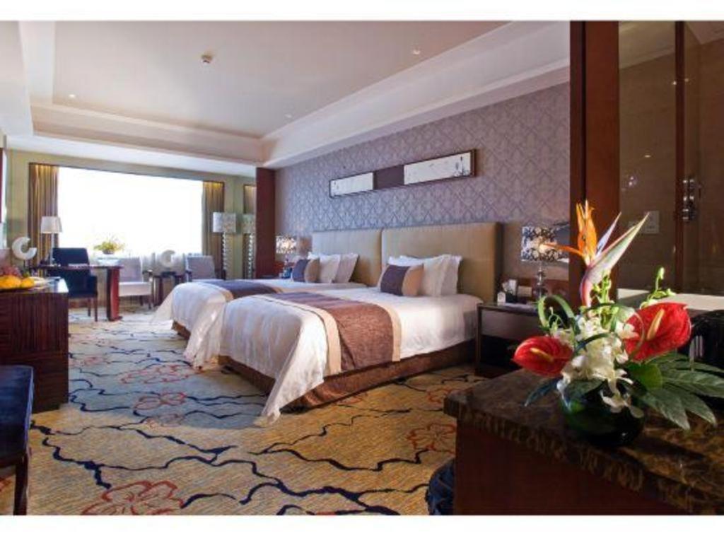 Eurasia International Hotel Dongguan  Dış mekan fotoğraf