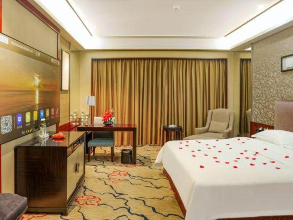Eurasia International Hotel Dongguan  Dış mekan fotoğraf