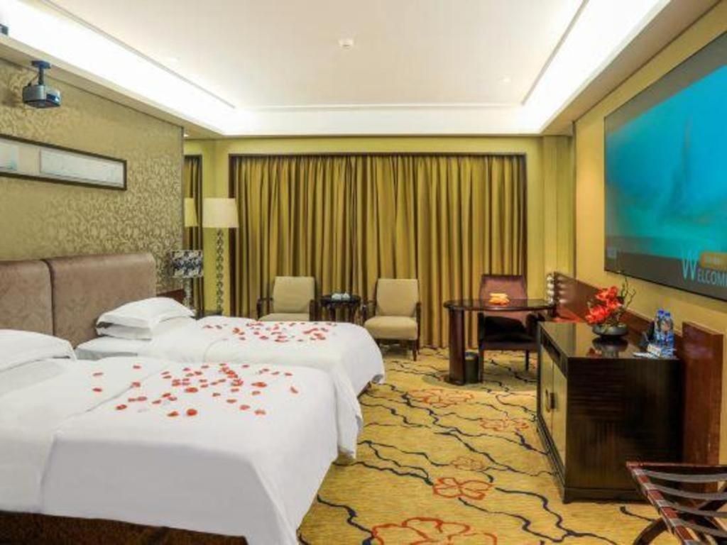 Eurasia International Hotel Dongguan  Dış mekan fotoğraf